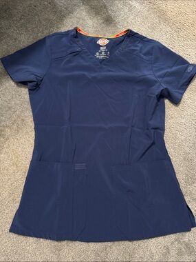 Dickies Navy Blue Women's Scrub Top 4way stretch strong durable and easy care
